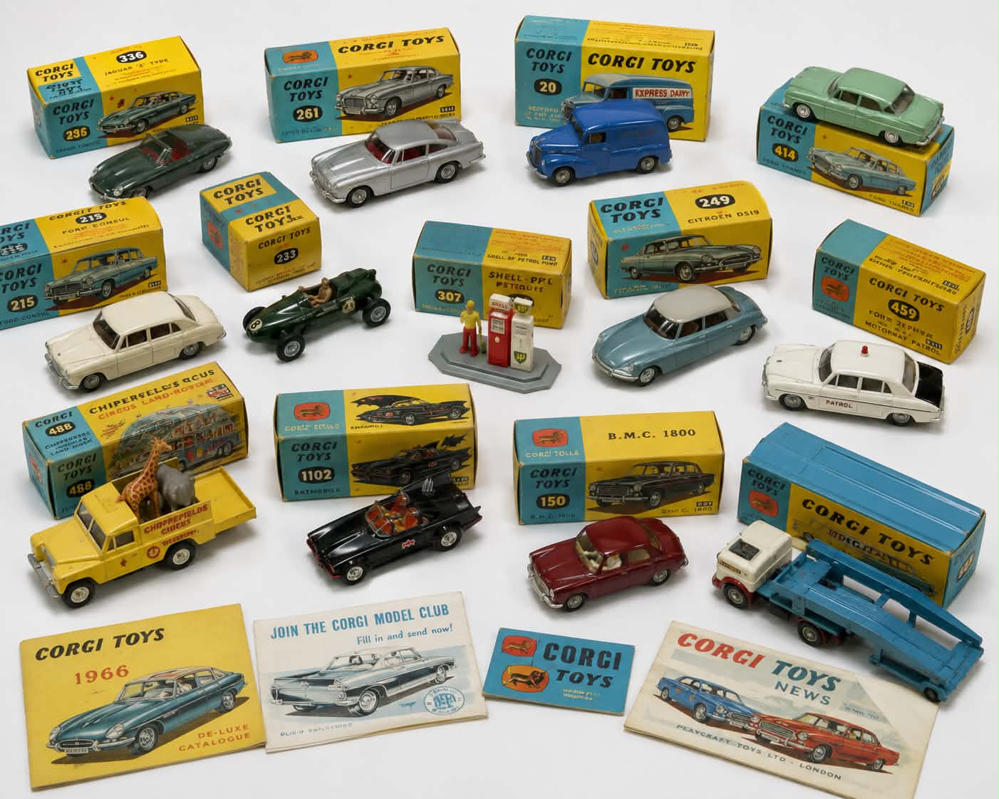 Corgi Toys — brinquedos antigos comprados pela Casa Visconde